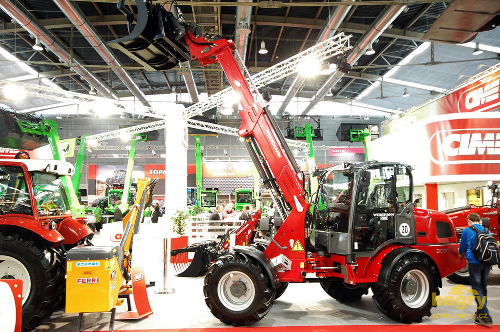 Teleskopický kolový nakladač Weidemann 3070 CX80