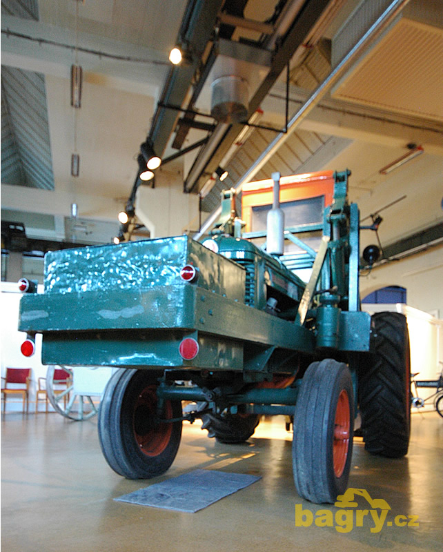 Bolinder-Munktell H10