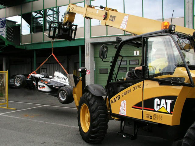 Teleskopické manipulátory Caterpillar, Manitou, Terex a Bobcat