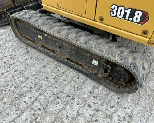 Caterpillar 301.8