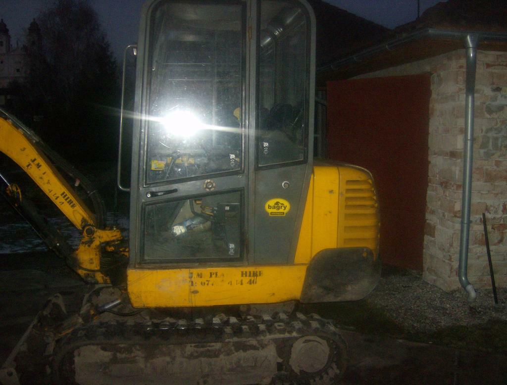 Re: Samolepky bagry.cz