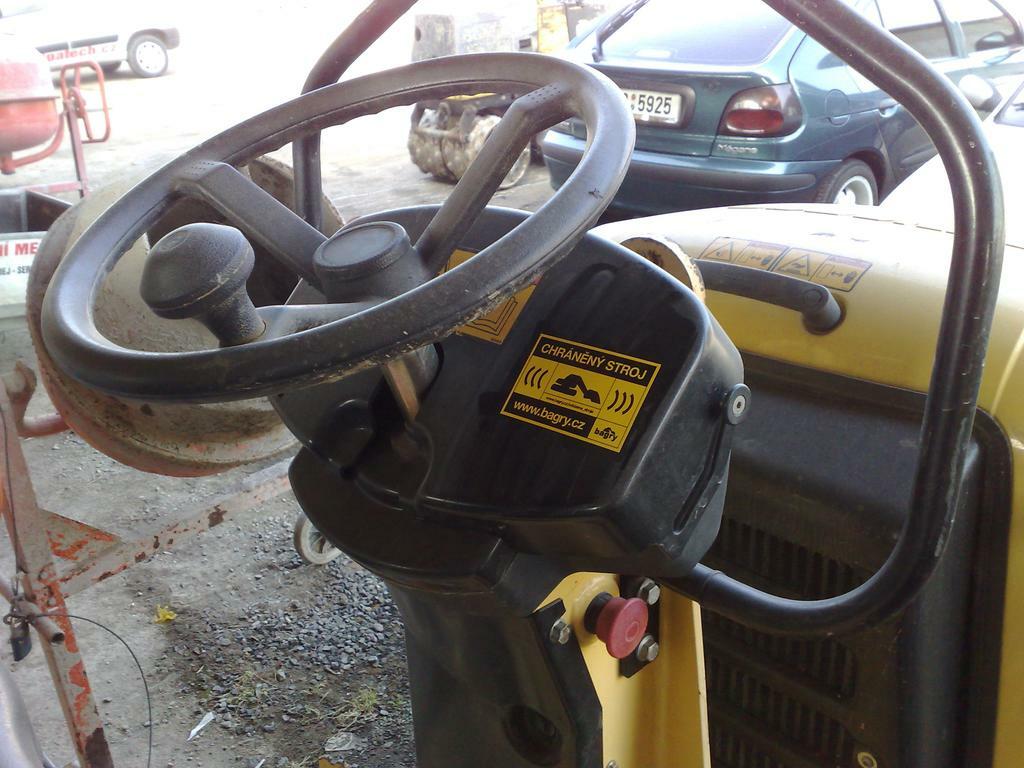 DYNAPAC CC800