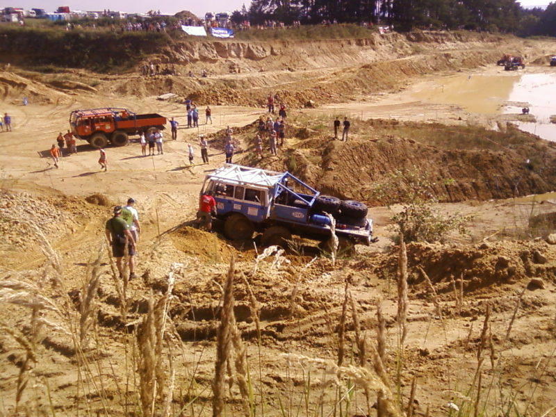 Re: TATRA 813
