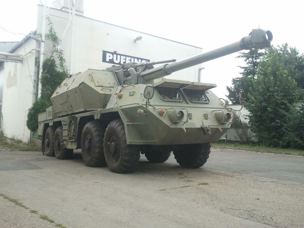 Re: TATRA 813