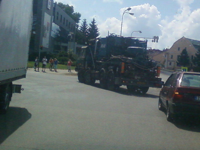 Re: TATRA 813