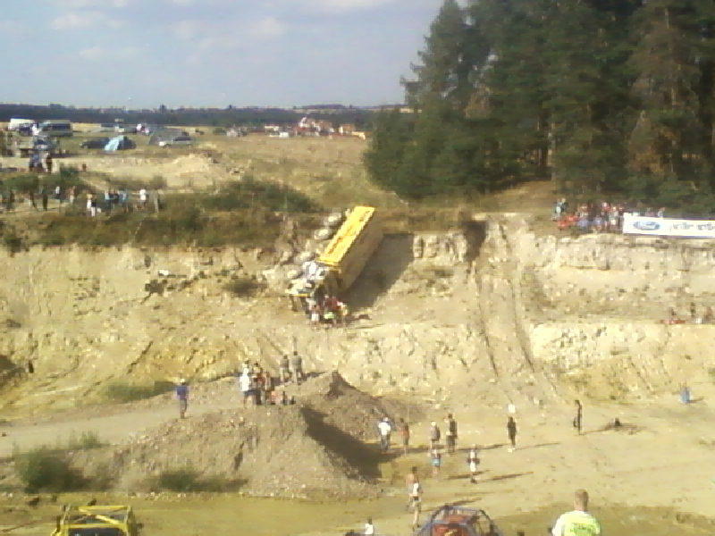 Re: TATRA 813