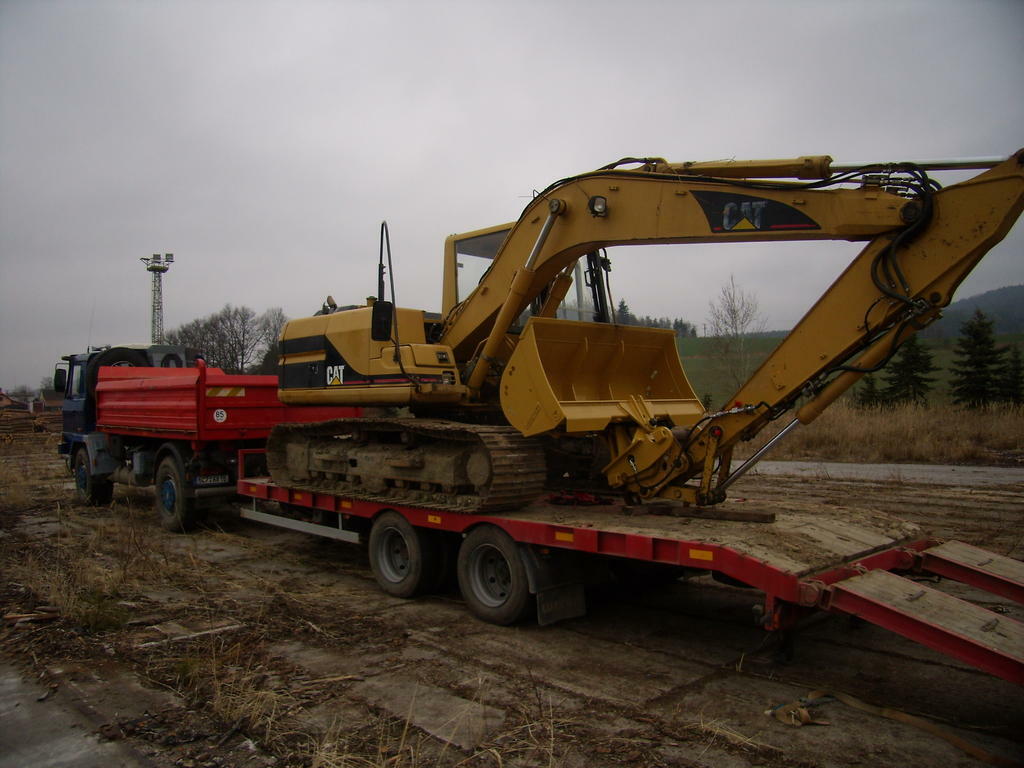 Re: TATRA 813