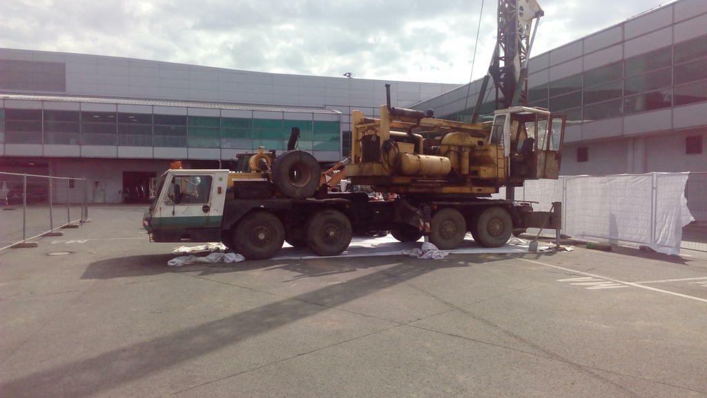 Re: TATRA 813