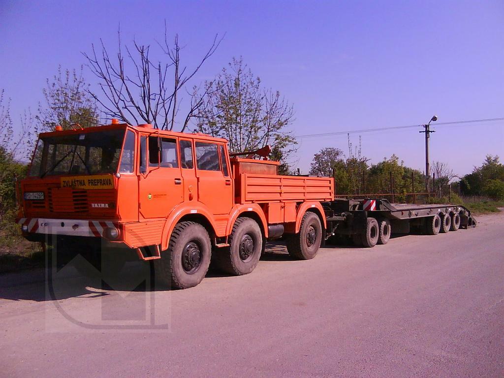 Re: TATRA 813