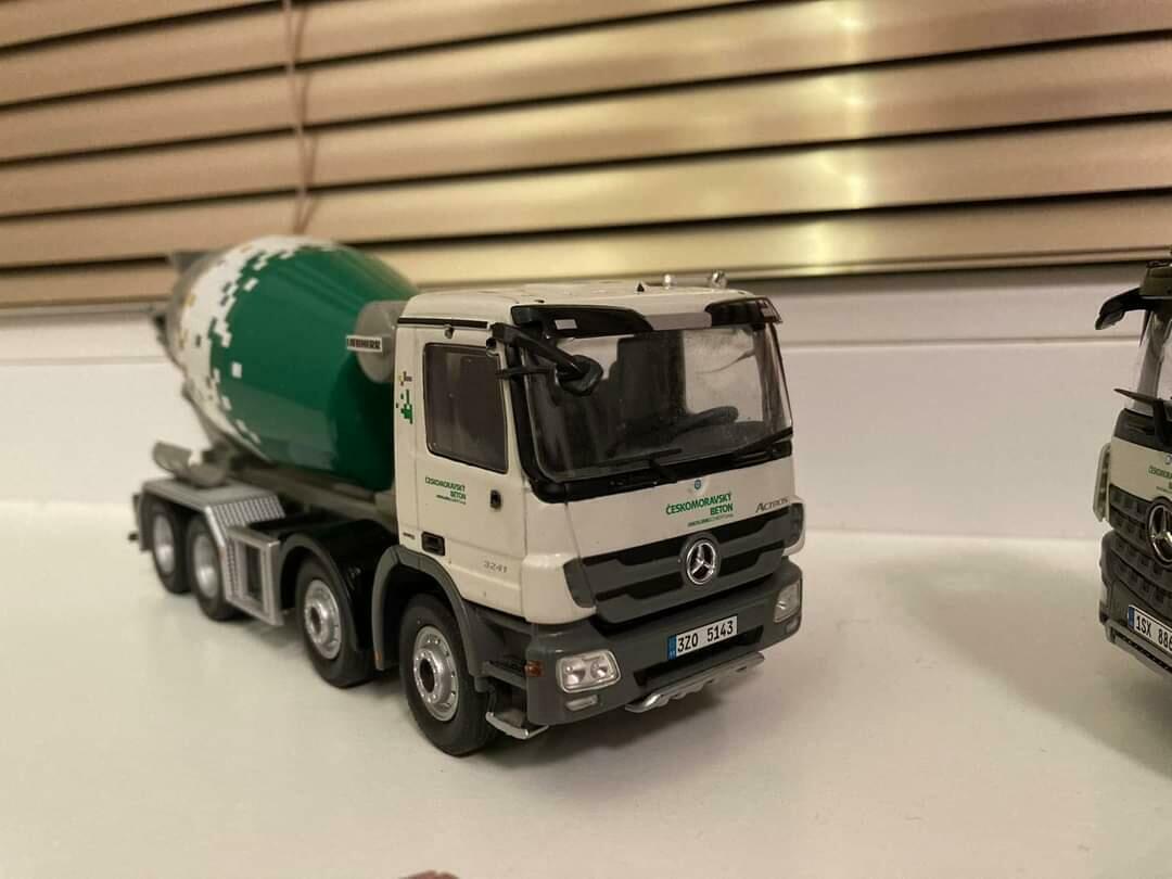Hledam modely mixu MB Ceskomoravsky beton 1/50 