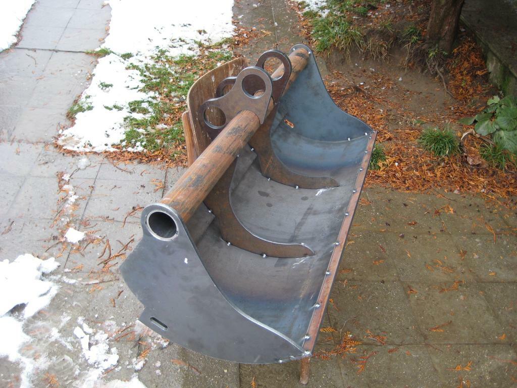 rozpracovaná svahovka 1000mm se zadním planýrovacím břitem