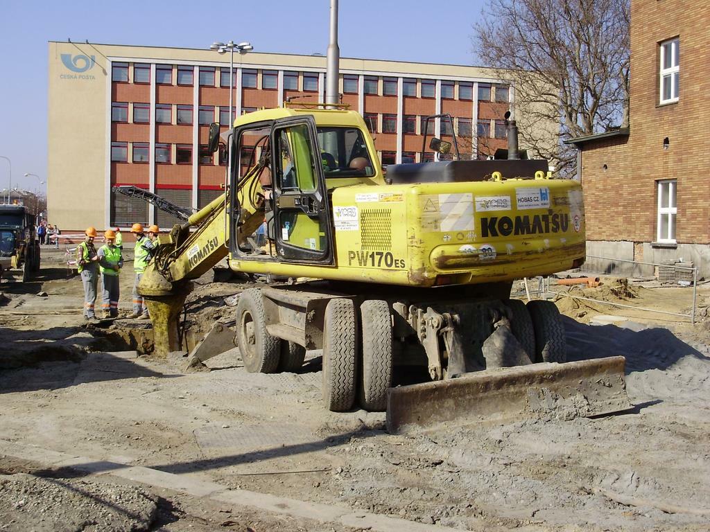 KOMATSU PW 170