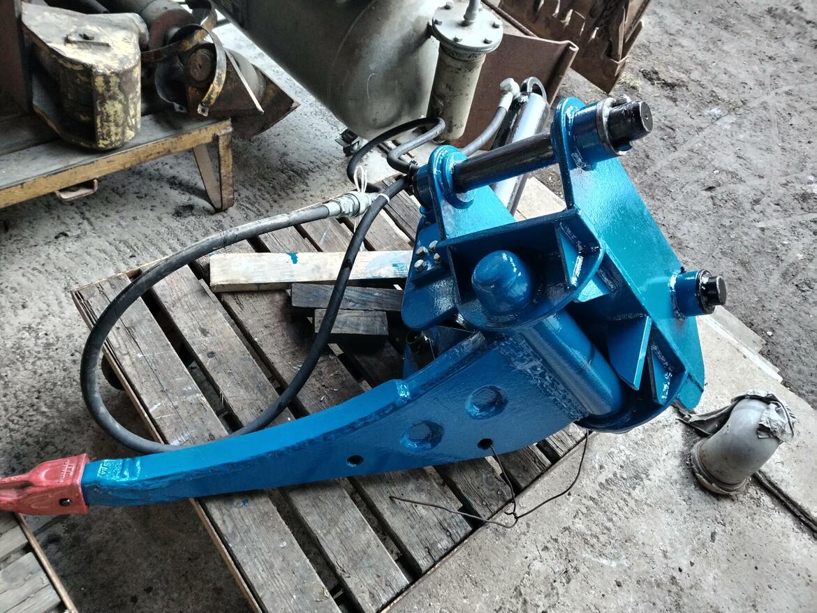 Re: Rozrývač s hydraulickým naklápěním