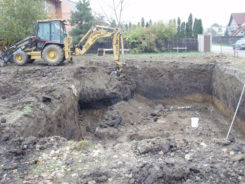 Re: Svahová lopata pro traktorbagr JCB