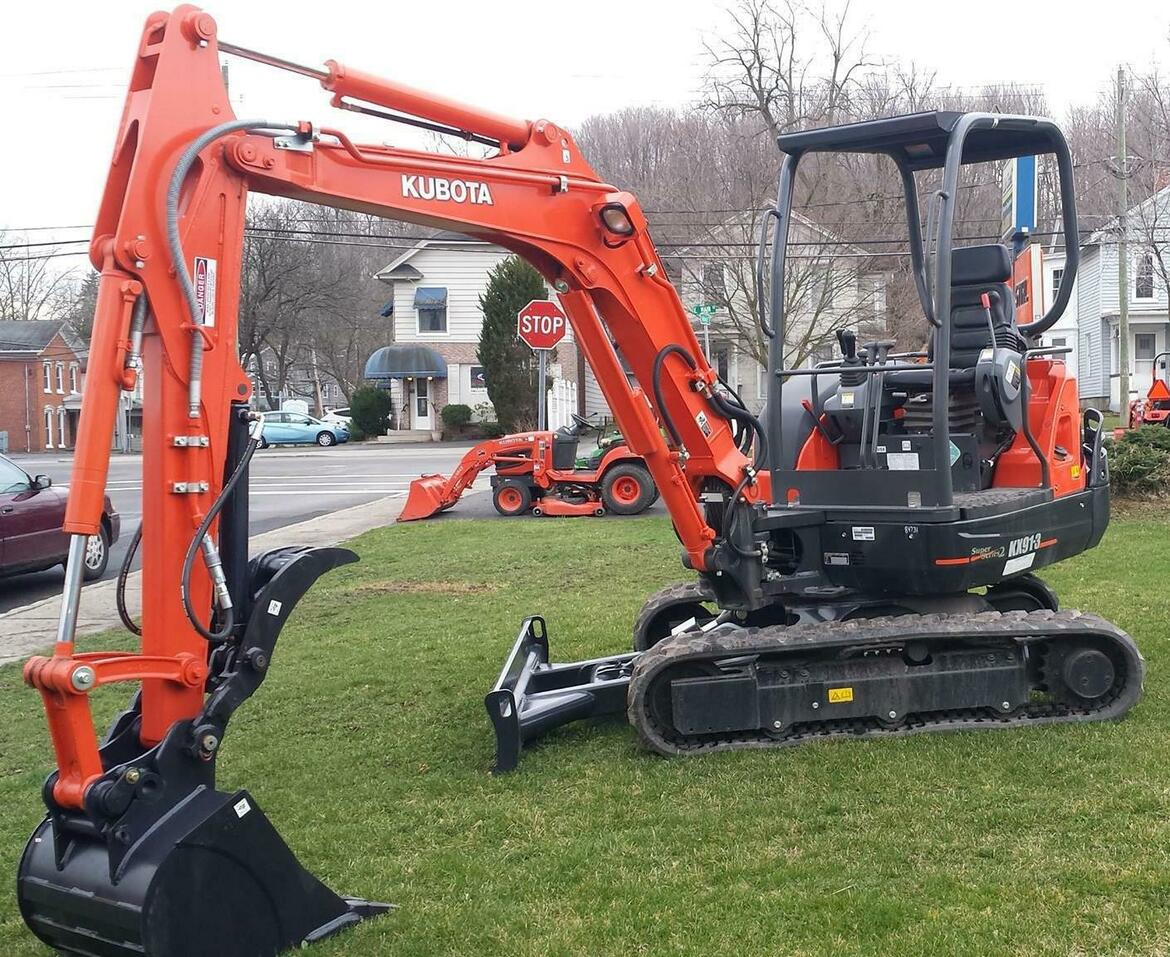 Výrobce hydraulického přidržovače