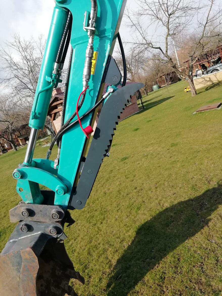 Re: Výrobce hydraulického přidržovače