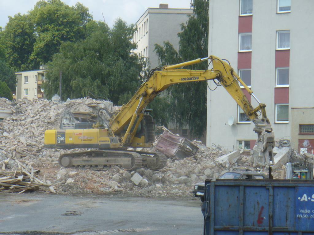 Re: Aky najvhodnejsi otocny bager na kopanie ka...