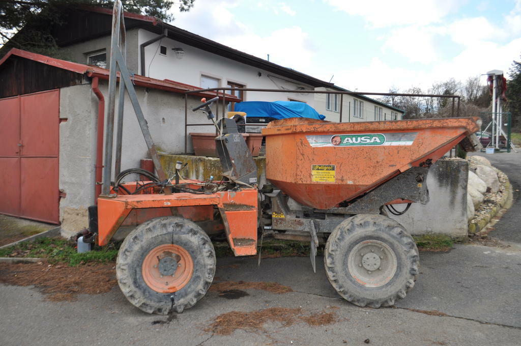 AUSA 400 AHG