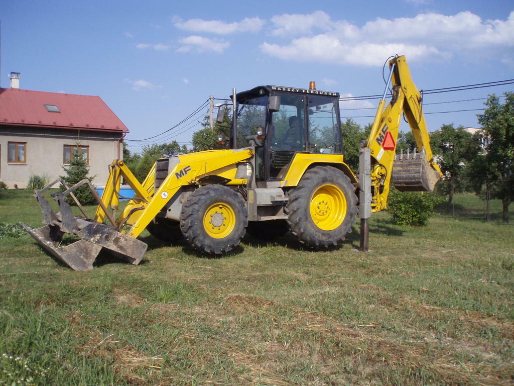 BRZDOVÉ LAMELY MF 860 rok 1995