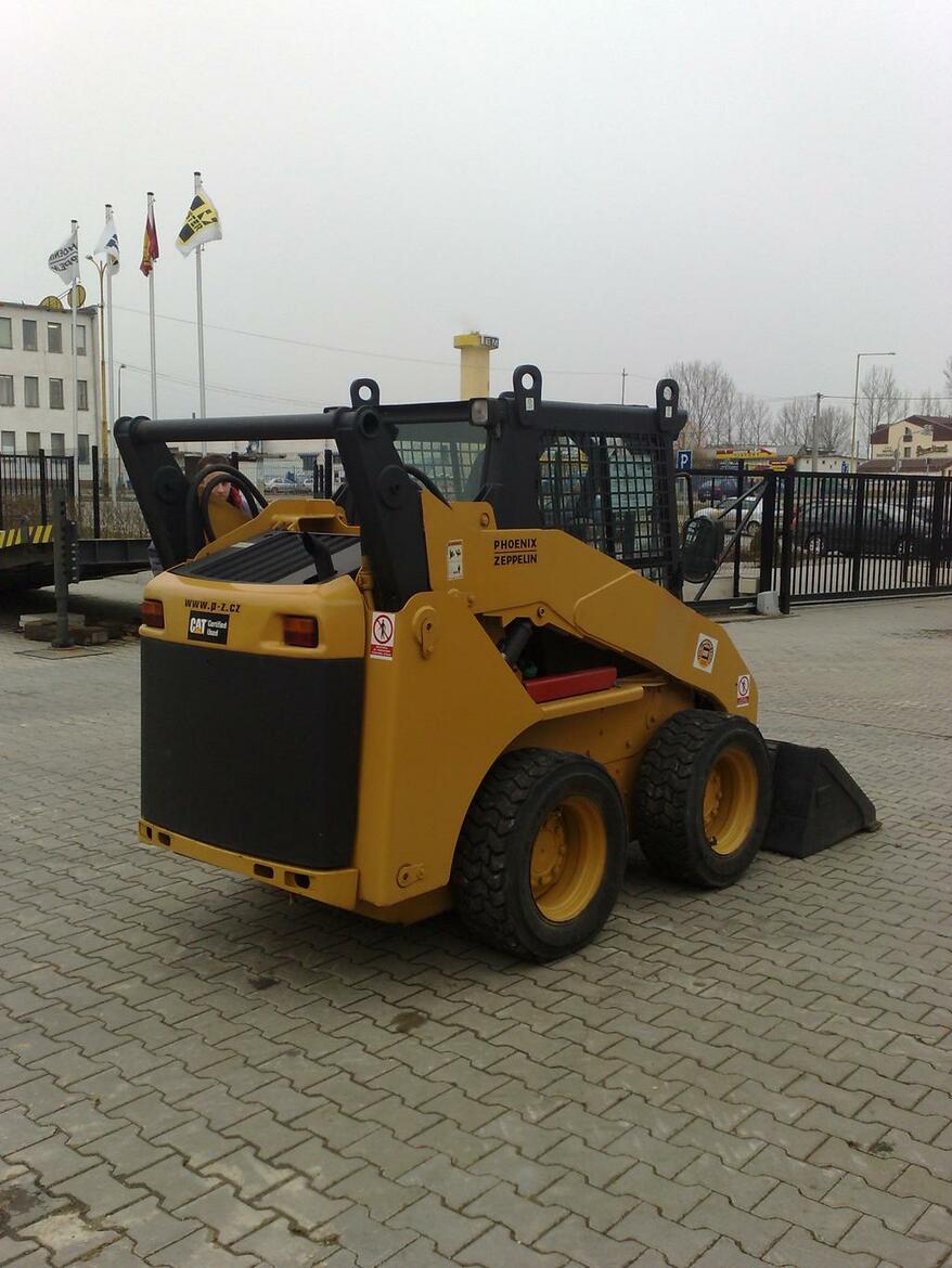 CAT 232