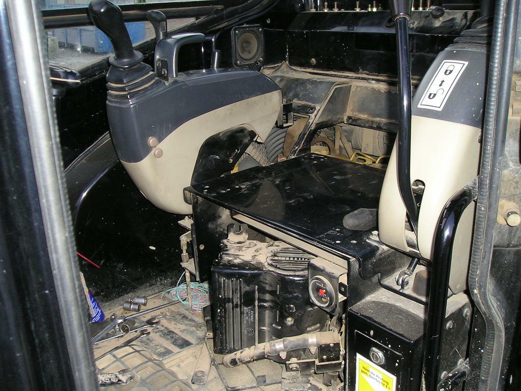 Re: CAT 303Cr startér!!!!!