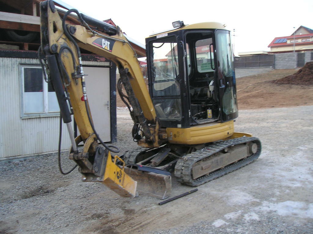 Re: CAT 303Cr startér!!!!!