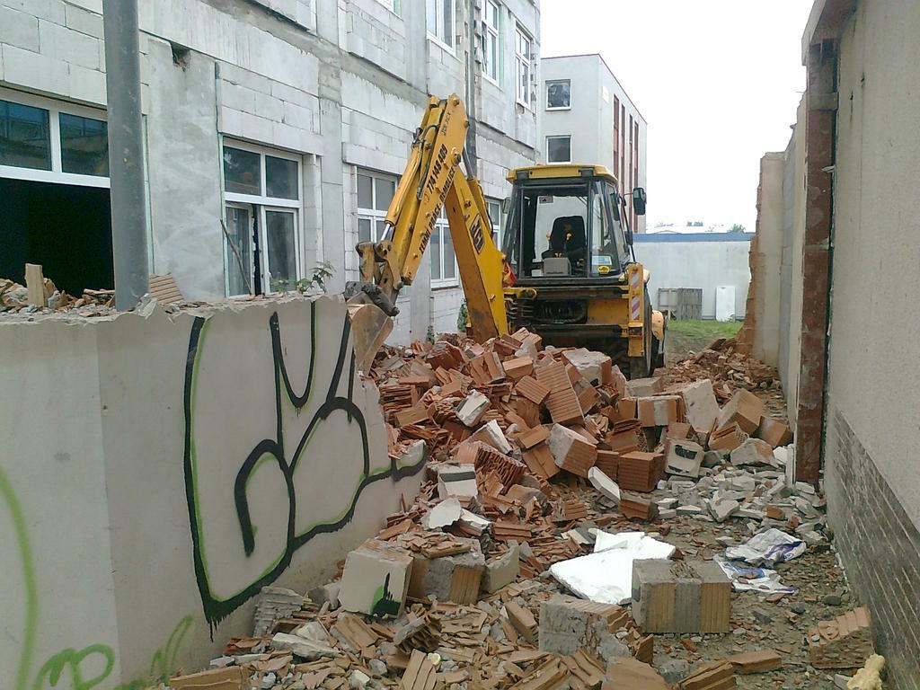 Re: Demolice nas bawi :)
