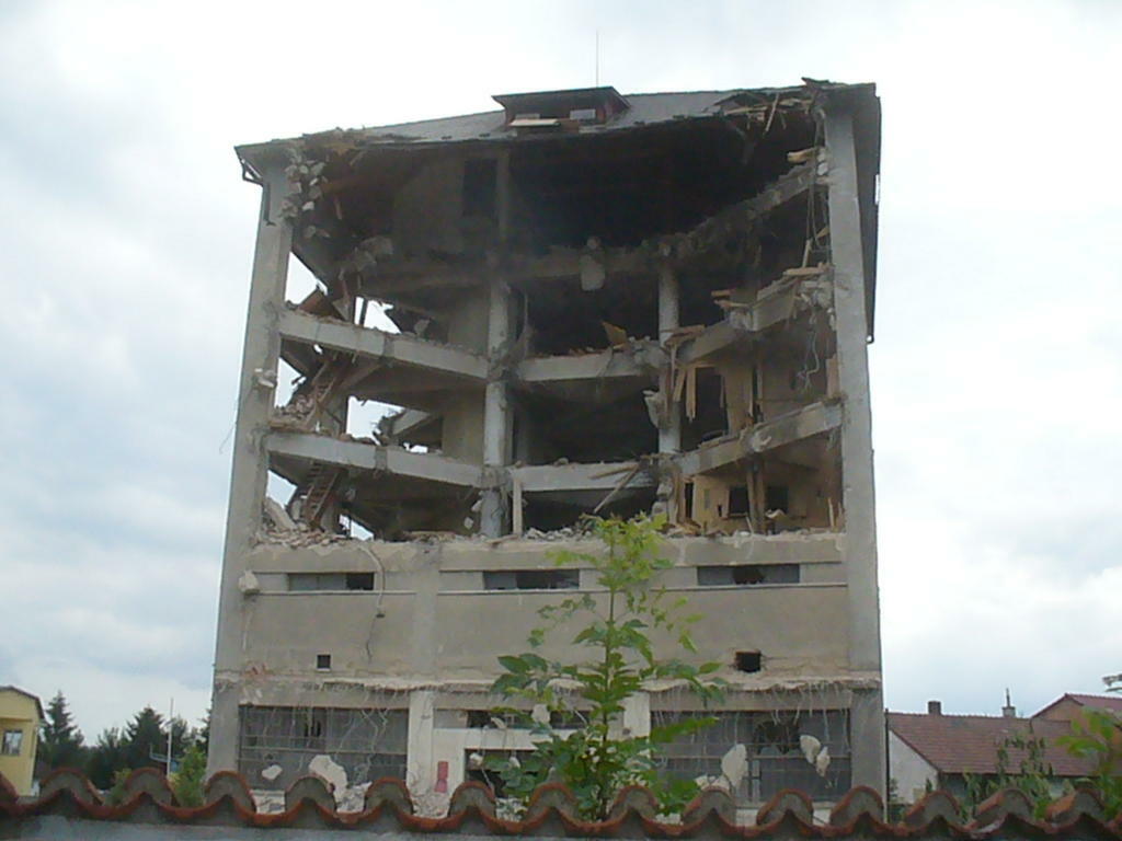 Re: Demolice nas bawi :)