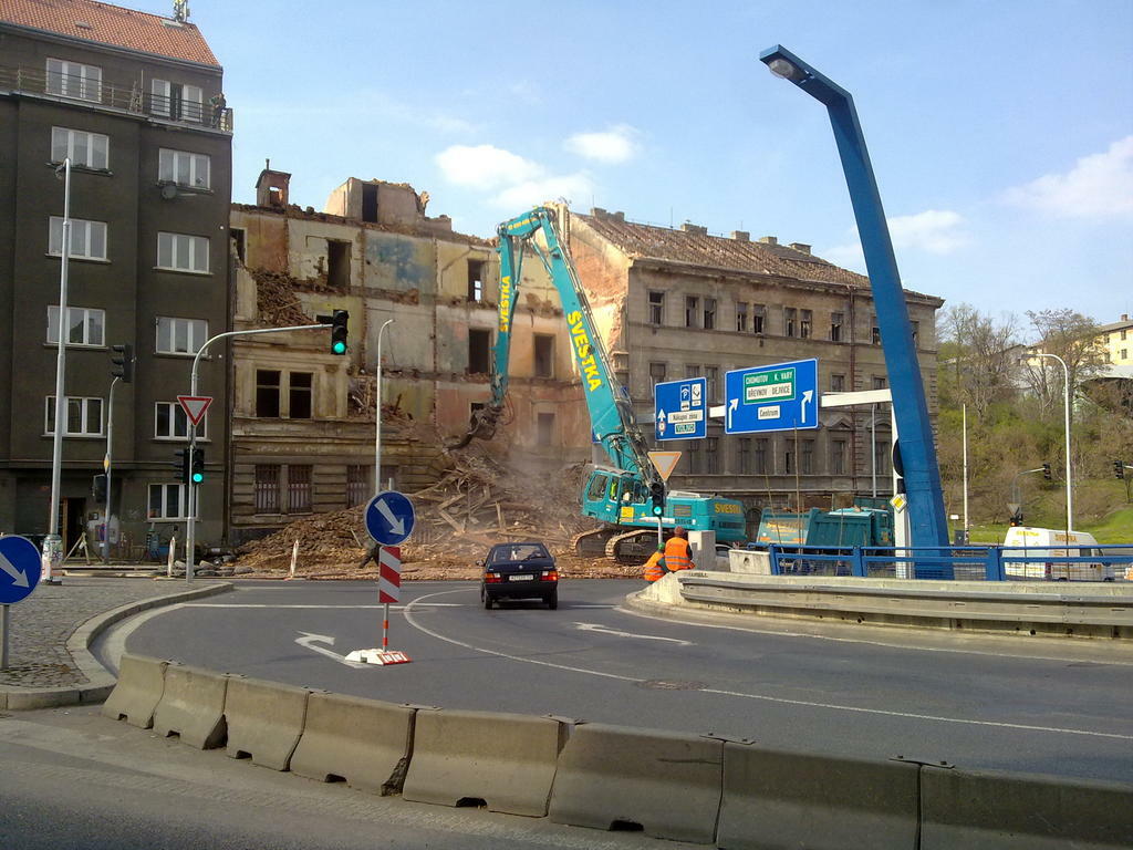 Demolice na Andělu