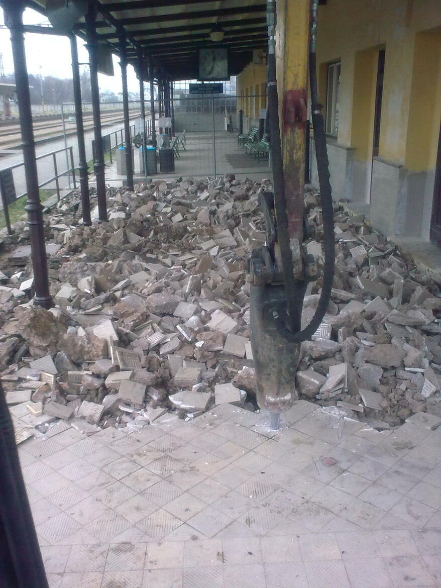 Re: Demolice nas bawi :)