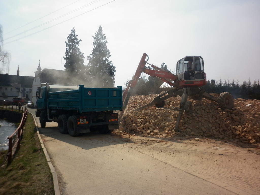 Re: Demolice nas bawi :)