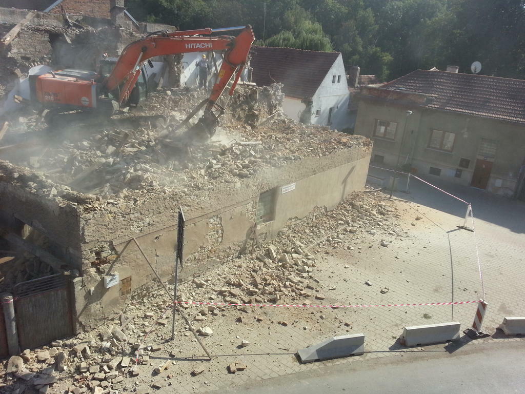 Re: Demolice nas bawi :)