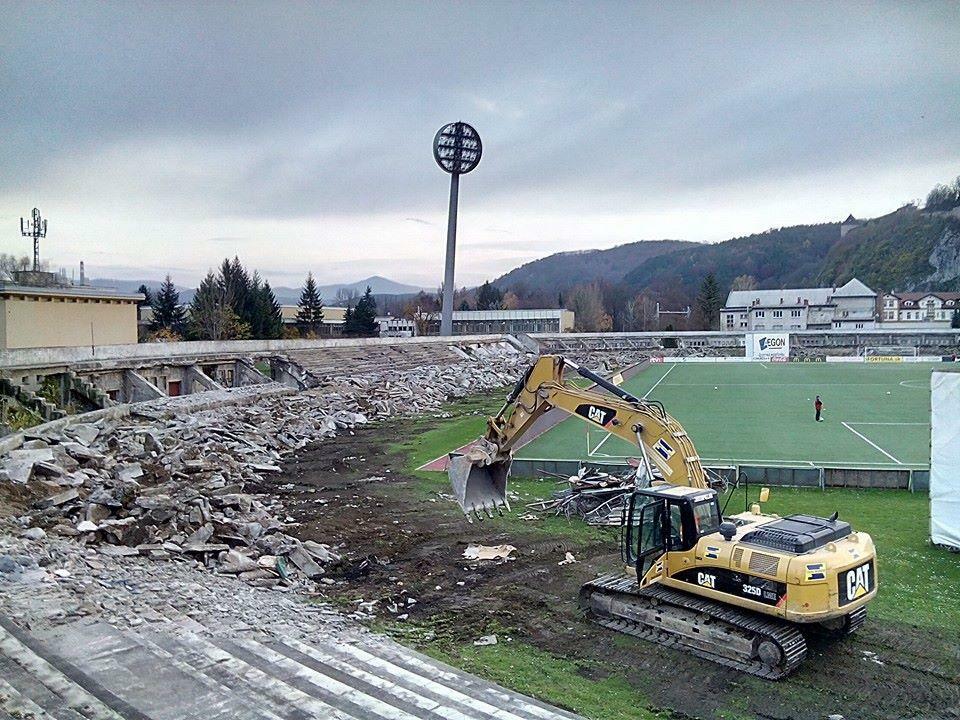 Re: Demolice nas bawi :)
