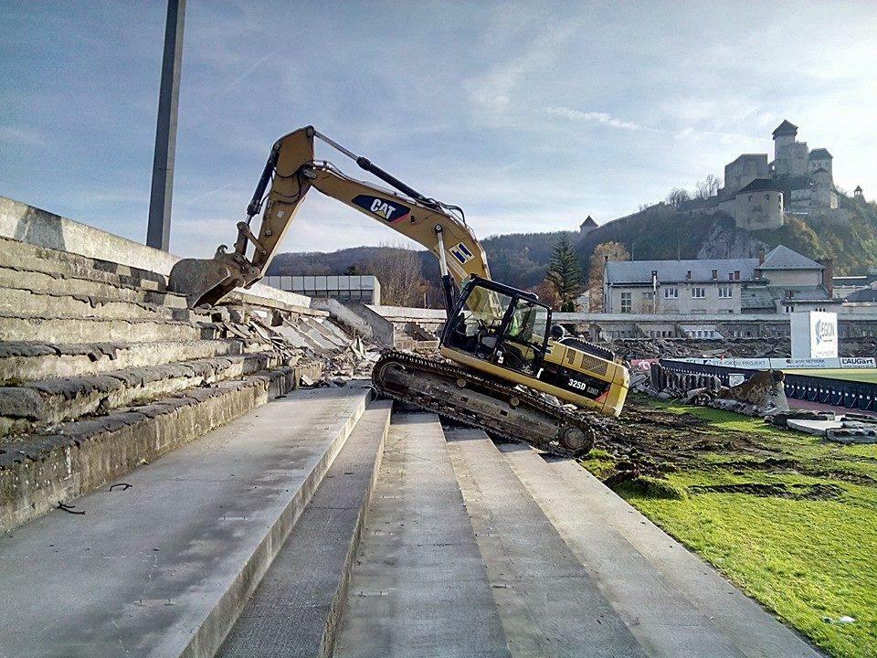 Re: Demolice nas bawi :)