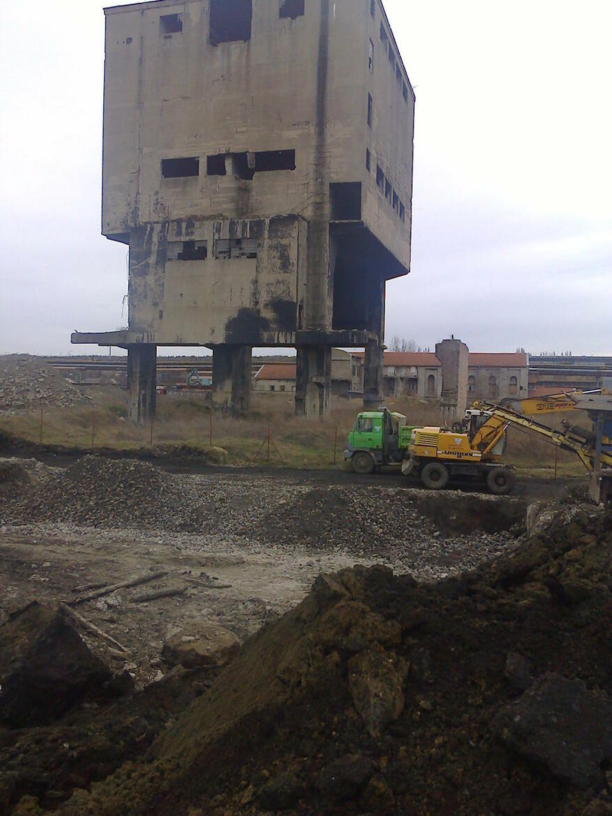 Re: Demolice nas bawi :)
