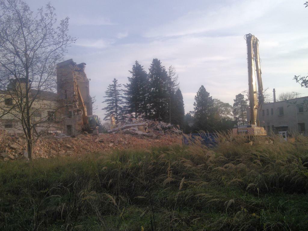 Re: Demolice nas bawi :)