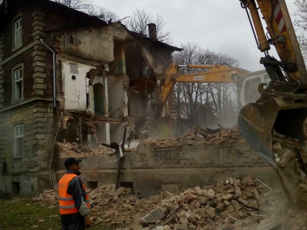 Re: Demolice nas bawi :)