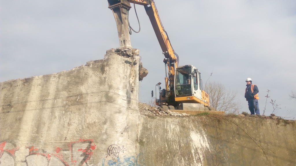 Re: Demolice nas bawi :)