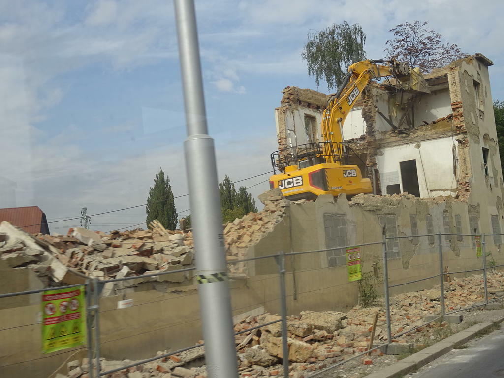 Re: Demolice nas bawi :)