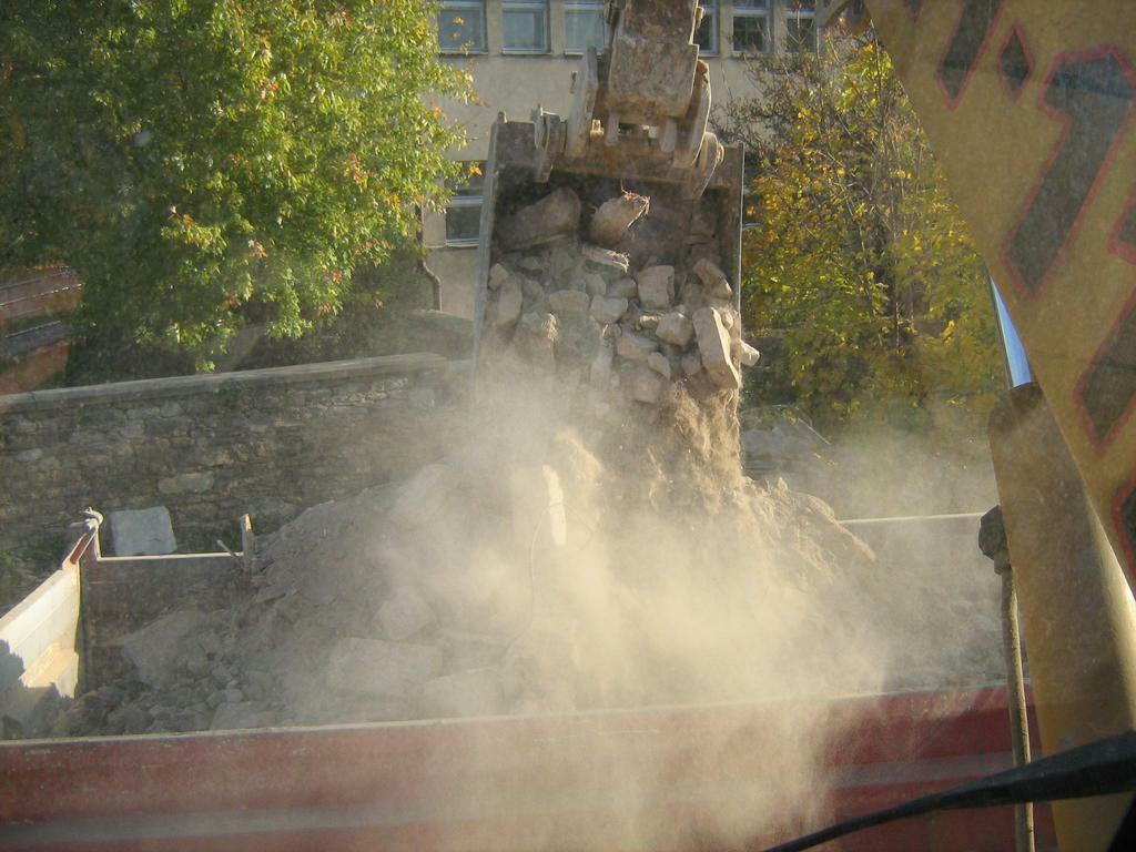 Re: Demolice nas bawi :)