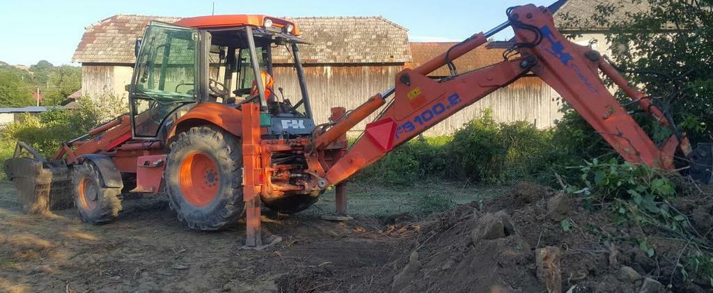 Fiat KOBELCO FB 100.2   VS   Komatsu WB93r