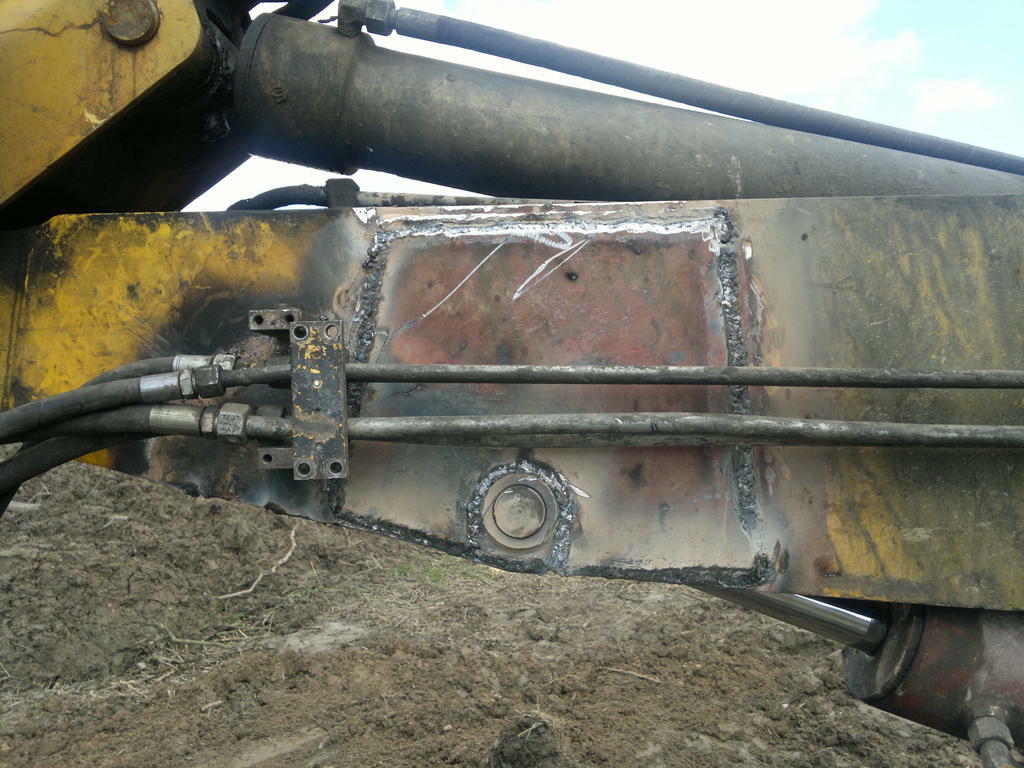 Re: Fotky z oprav strojů