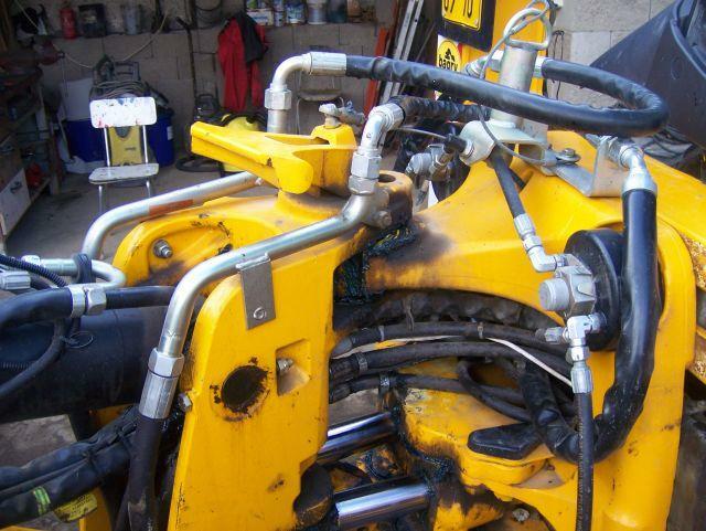 Re: Hydraulické kladivo na JCB 4cx
