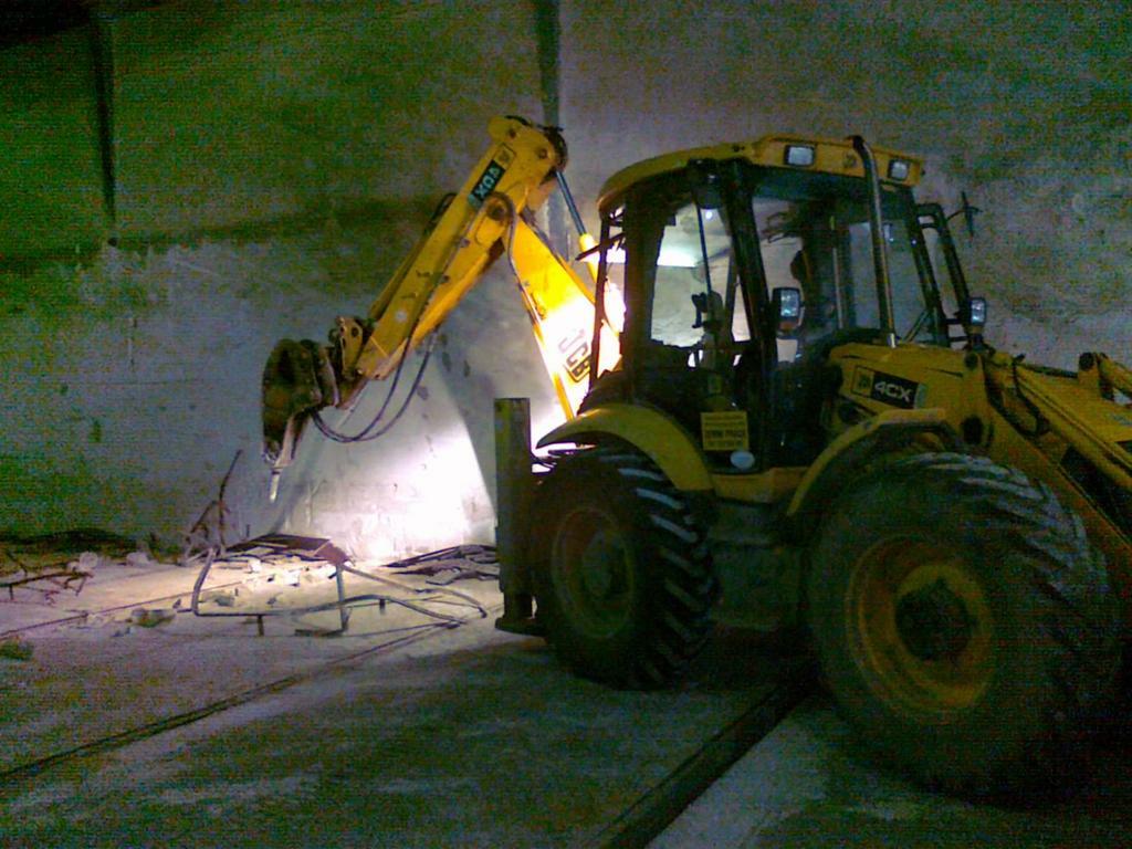 Re: Hydraulické kladivo na JCB 4cx