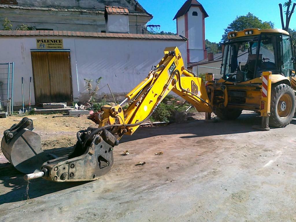 Re: Hydraulické kladivo na JCB 4cx