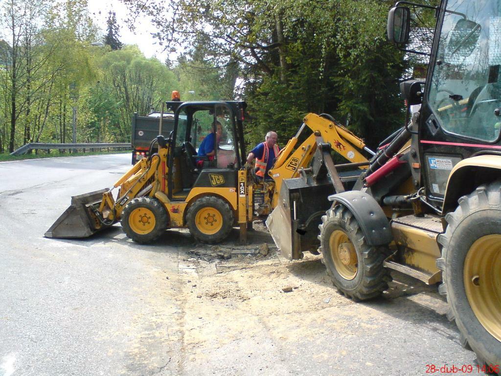 Re: JCB 1cx