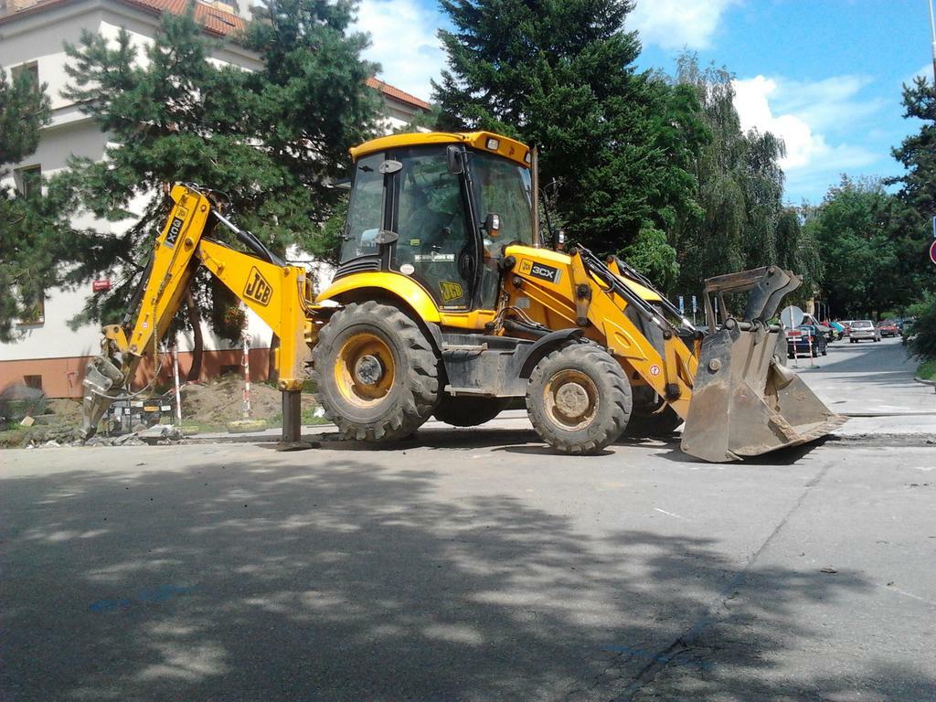 Re: jcb 3cx