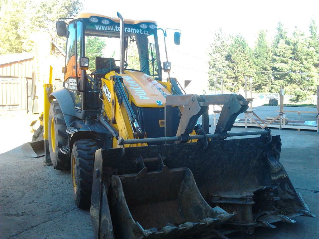 Re: jcb 3cx