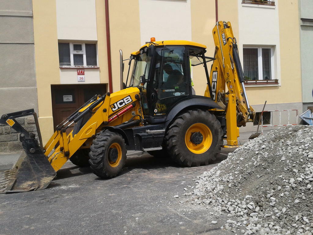 Re: jcb 3cx