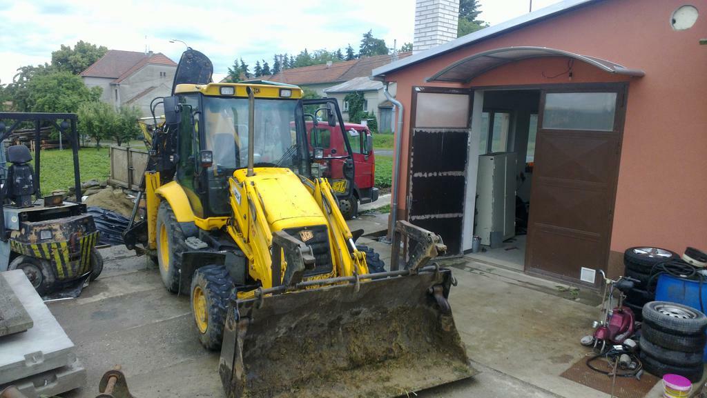 Re: jcb 3cx